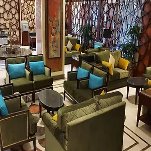زيارة الفندق